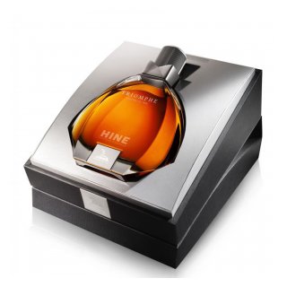 COGNAC HINE TRIOMPHE with display